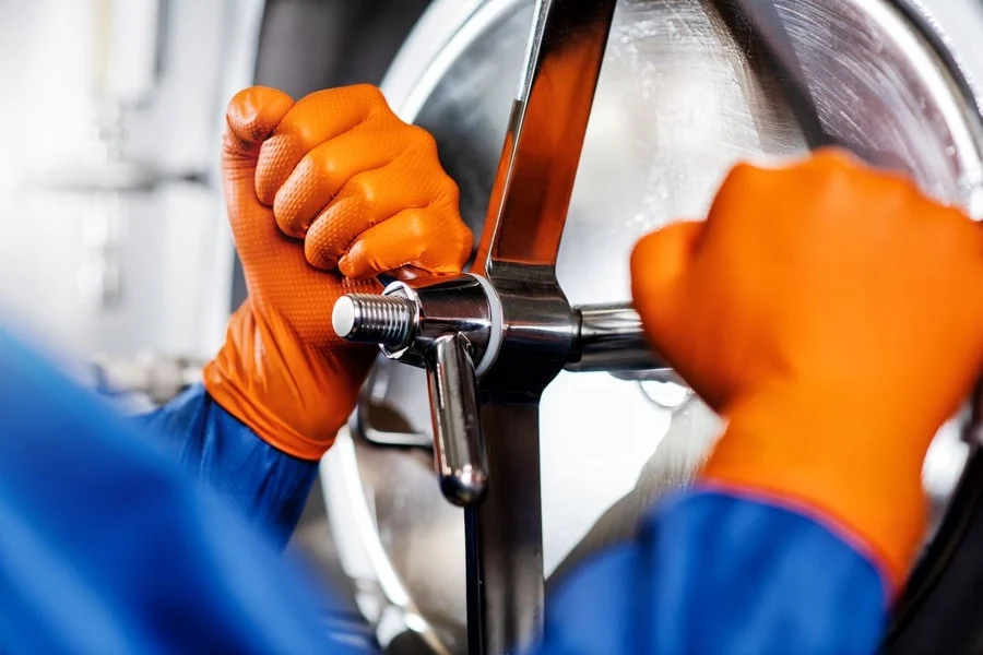 Manusi nitril mecanic auto portocalii Gogrip 50buc - imagine 4